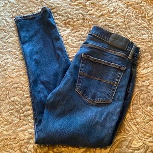 Lucky Brand Mens Sz 33 z 32 medium wash straight fit denim jeans